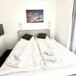 Monolocale In Centro, Piscina E 400mt Da Skilift Sankt Moritz